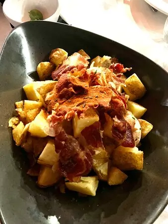 PAPAS BRAVAS XL