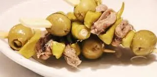 PINCHO OLIVAS & ATUN
